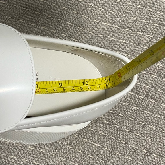 Gucci Dionysus White Leather Loafers Size 41 - Picture 13 of 13